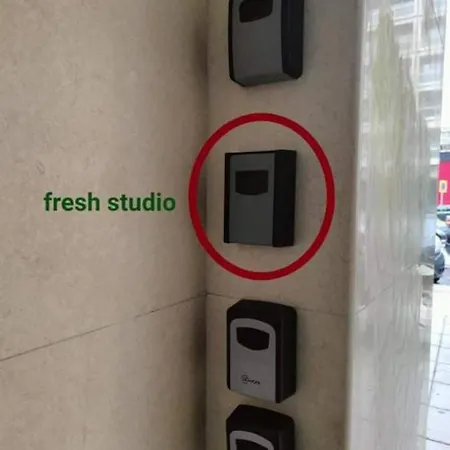 Appartement Center Fresh 50m From Metro Station#self Check In# *