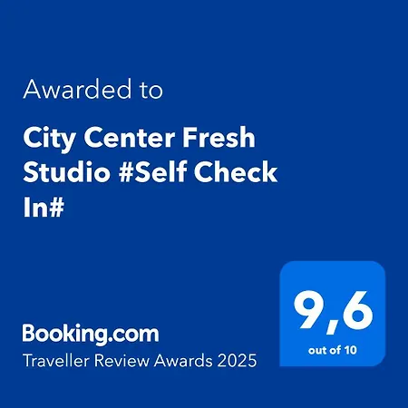 Center Fresh 50m From Metro Station#self Check In# Salonicco