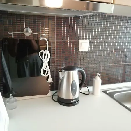 Center Fresh 50m From Metro Station#self Check In#